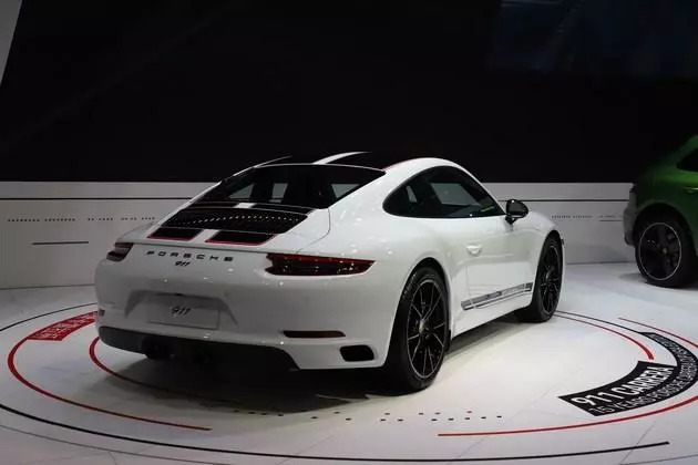 新車是保時捷獨家配件(porsche exclusive manufaktur)呈現的又一力作