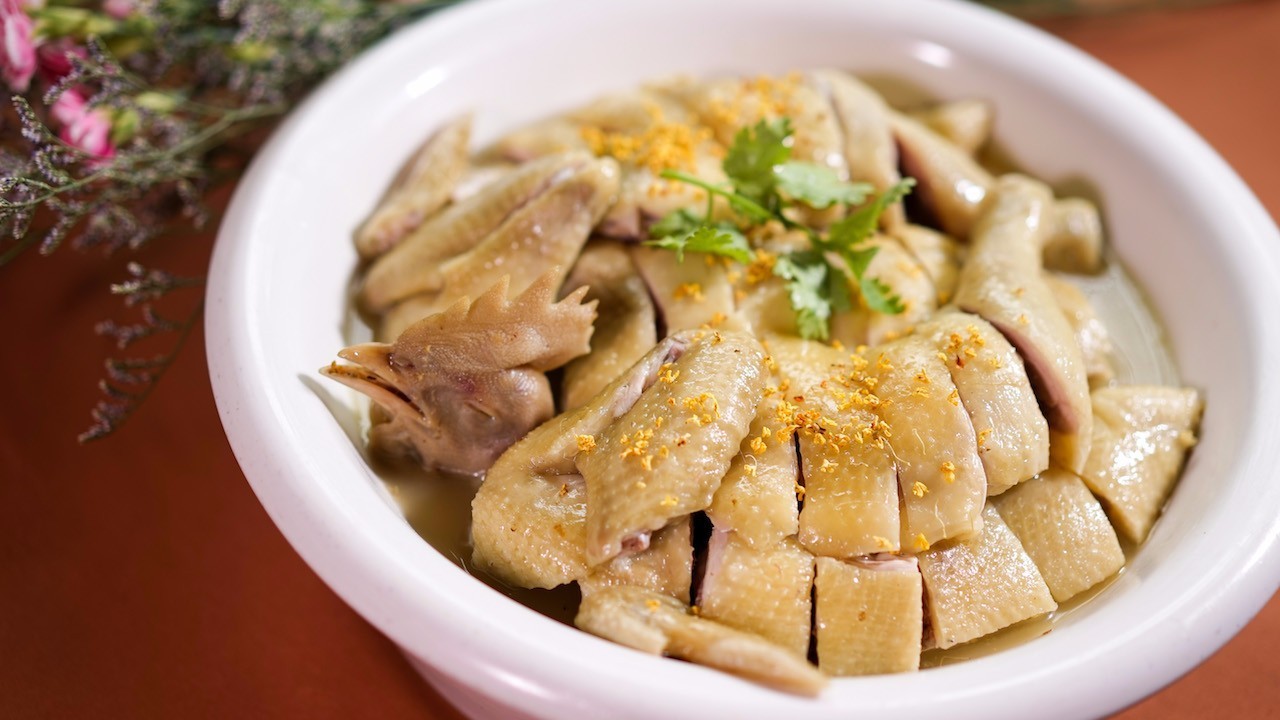 粤西特色菜——隔水蒸鸡