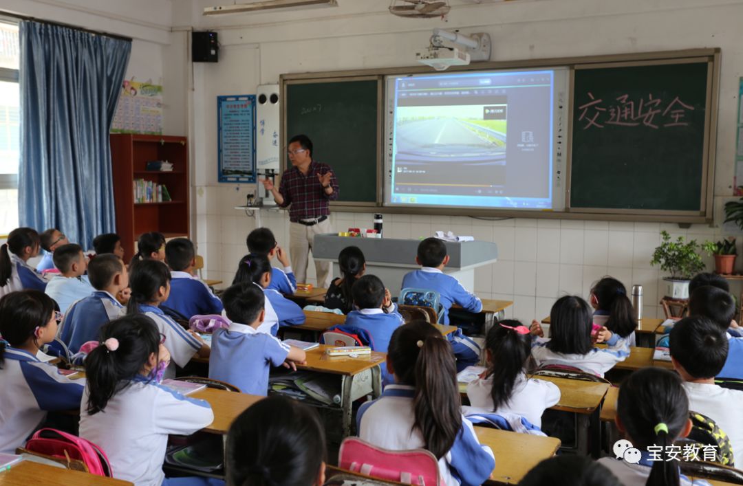 径贝小学田径队图片