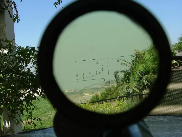 高级狙击手使用瞄准镜技巧介绍,当狙击遇见科学:狙击要运用哪些科学