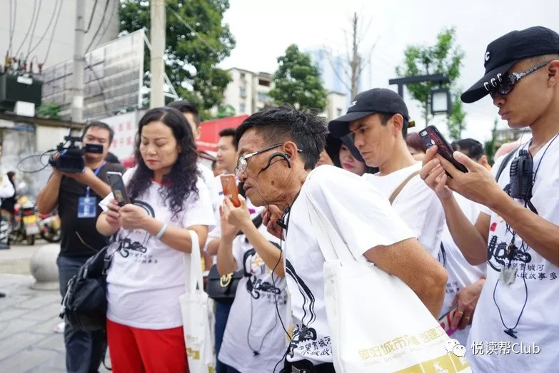 即可播放)上面可爱的状元爷爷龚国权讲桥的那些事状元爷爷好可爱