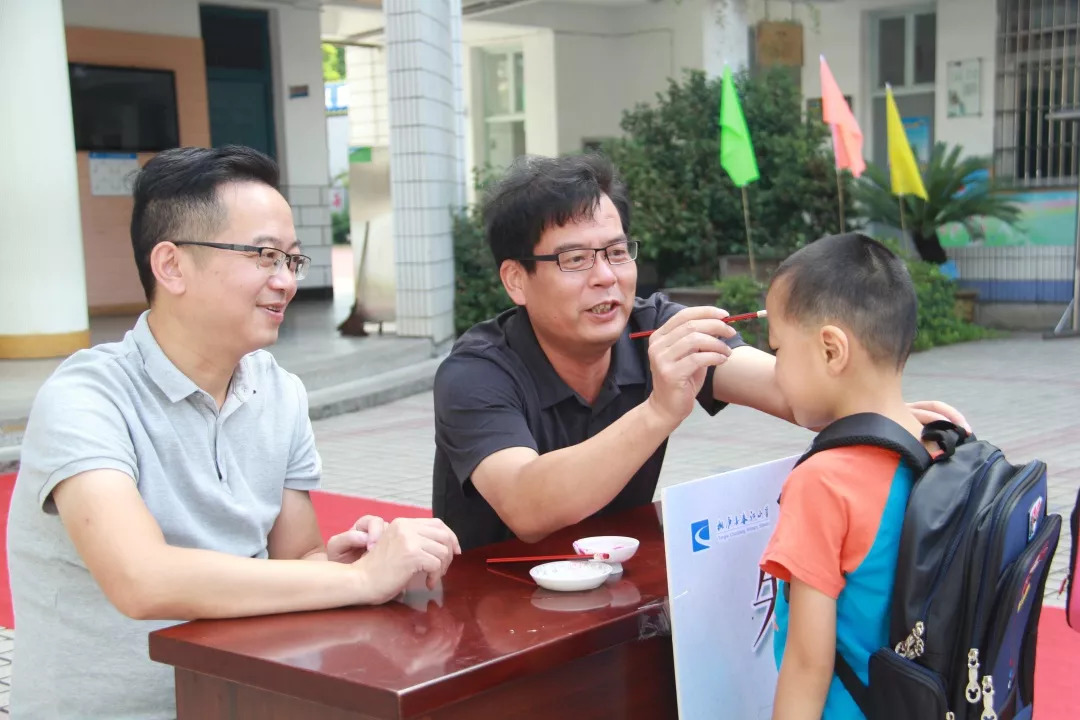 遇见春江遇见美好记春江小学一年级新生入学礼