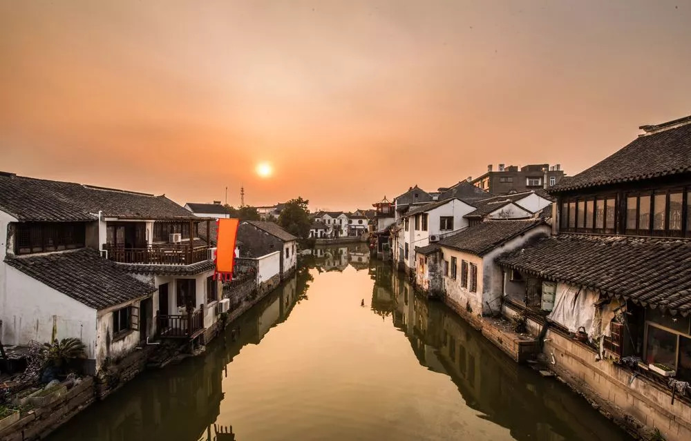 白馬澗龍池景區 亮點 :在城裡的原生態