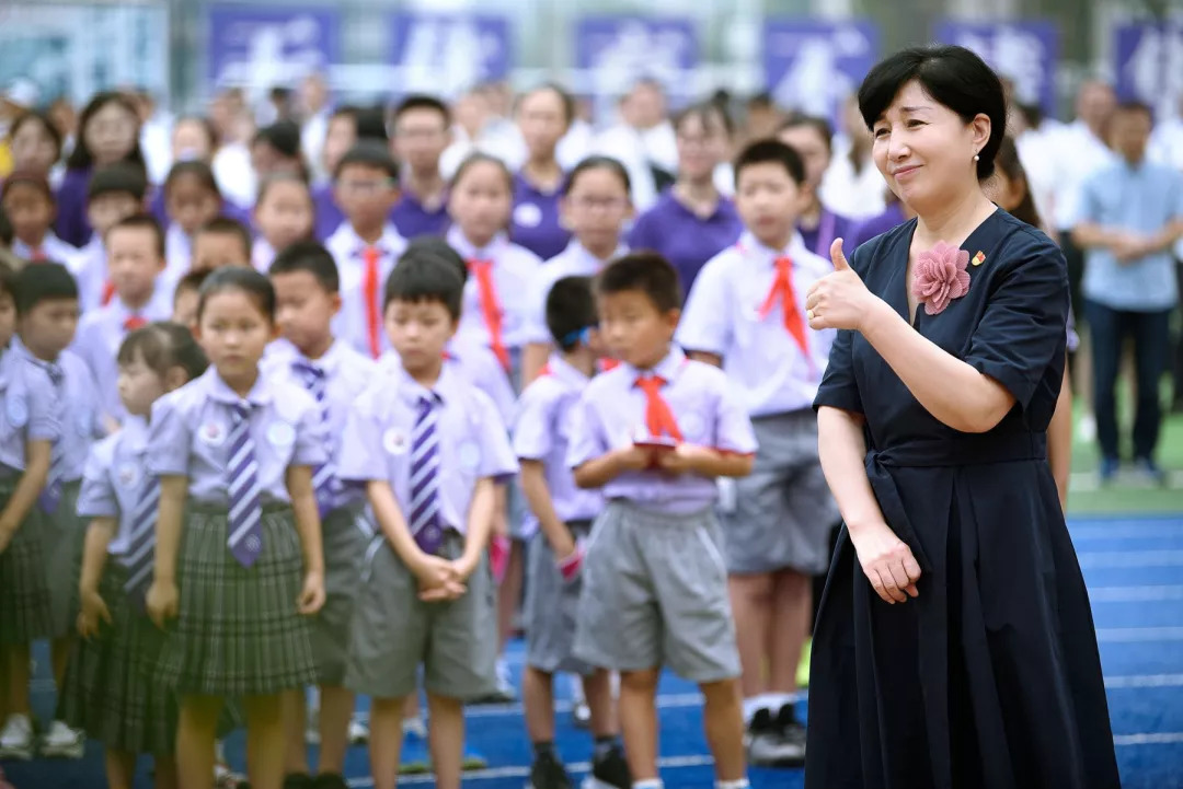 清華大學附屬小學校長竇桂梅出發,相遇在未來40年一起來看看吧,哪位