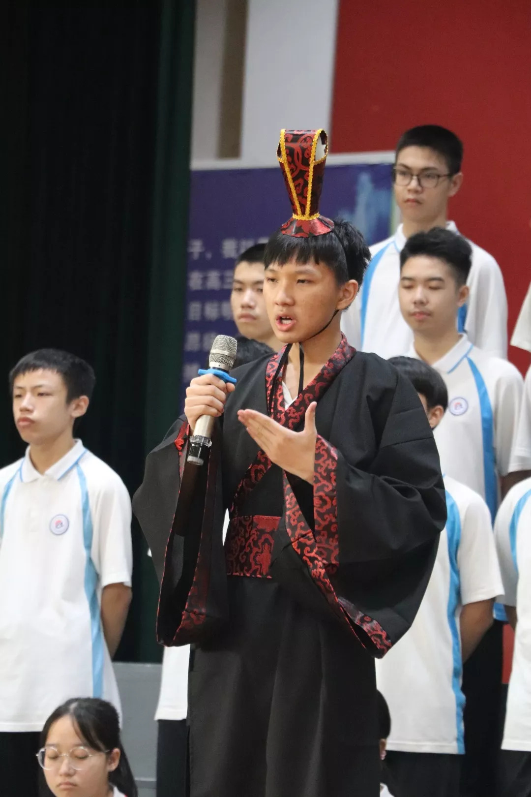 记顺德区勒流中学2018~2019学年第一学期开学典礼暨安全教育大会