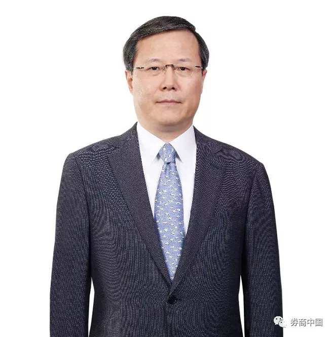 作者张佑君,系中信证券党委副书记,董事长值此资本市场精准扶贫号角