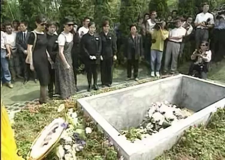 邓丽君去世重大葬礼图片