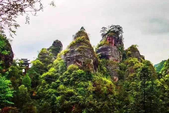 齊雲山天下無雙勝境江南第一名山