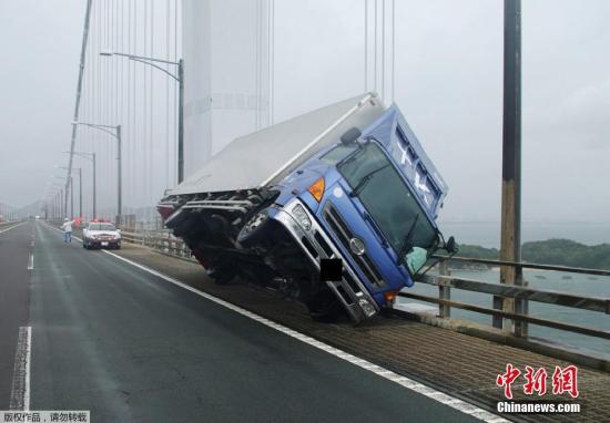 25年來最強台風襲日本：7死逾百傷 摩天輪吹成風車 國際 第2張