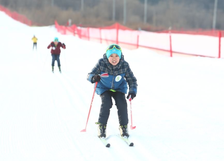 冰雪運動進校園三年以智慧展現中國冰雪成長力量