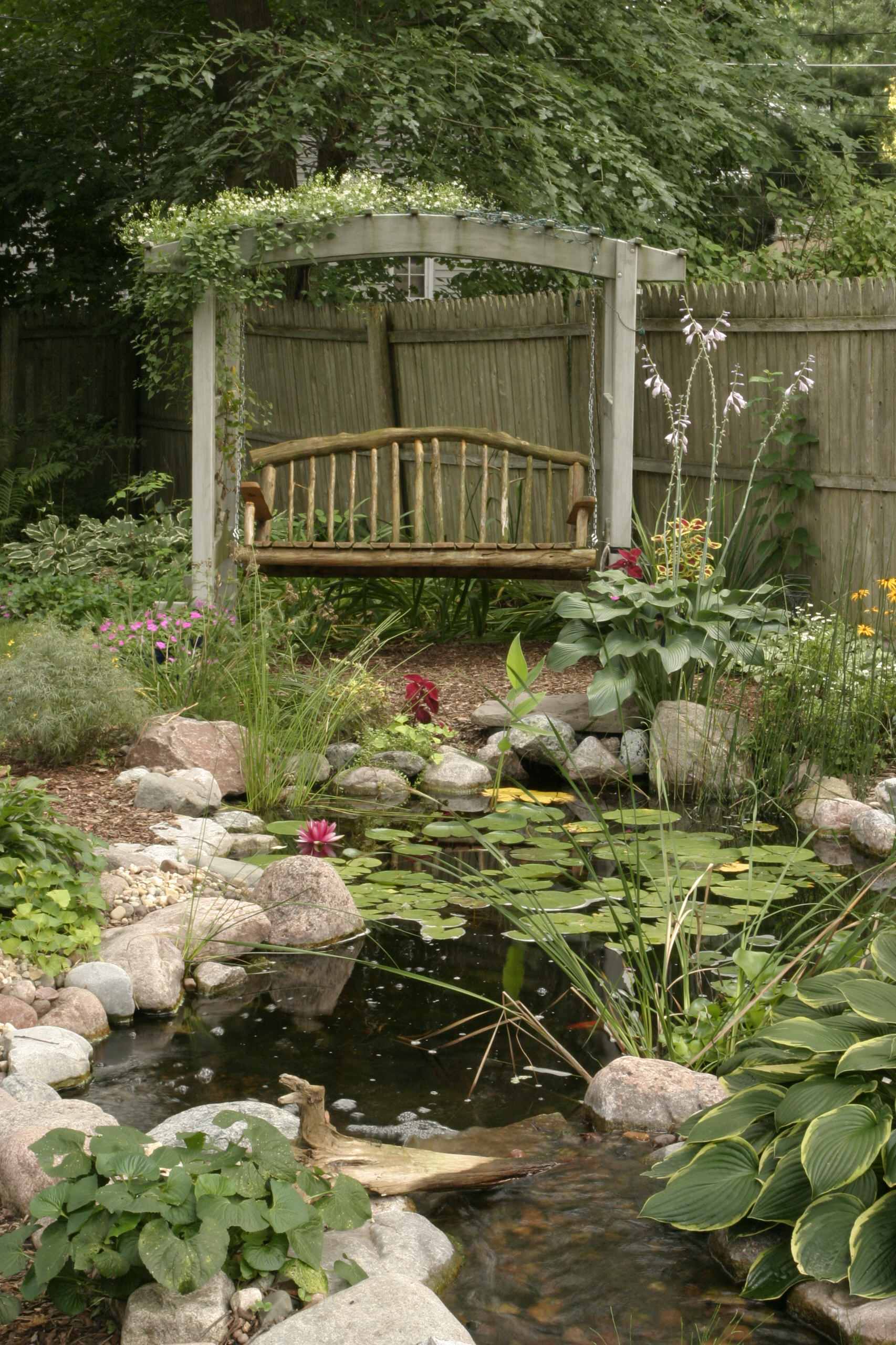 11个庭院花园设计案例,有了花草点缀,院子赏心悦目!