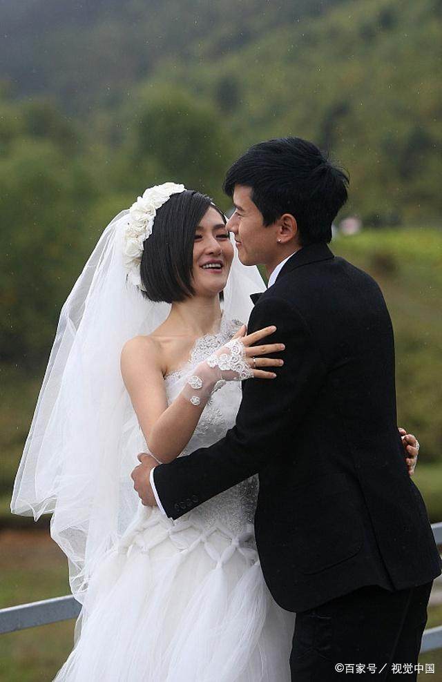 謝娜打電話給張傑:我們結婚吧 張傑神回覆,讓謝娜多等一年