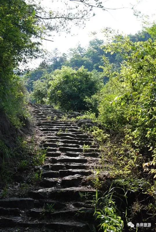 义乌赤岸双尖峰风景区图片