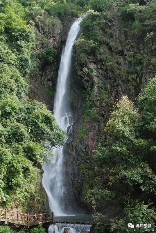 义乌赤岸双尖峰风景区图片