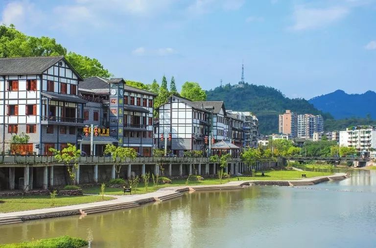 醉氧天街溼地公園解結湖線路二了情巖——箭板古鎮別看這條線只有兩個