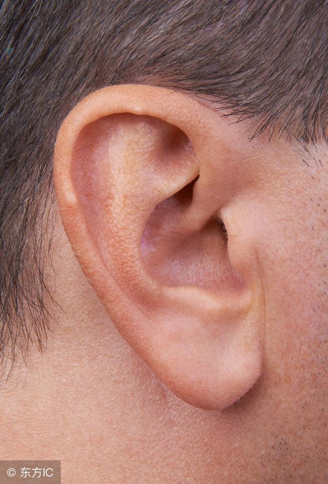 左耳耳屏有痣的男人图片