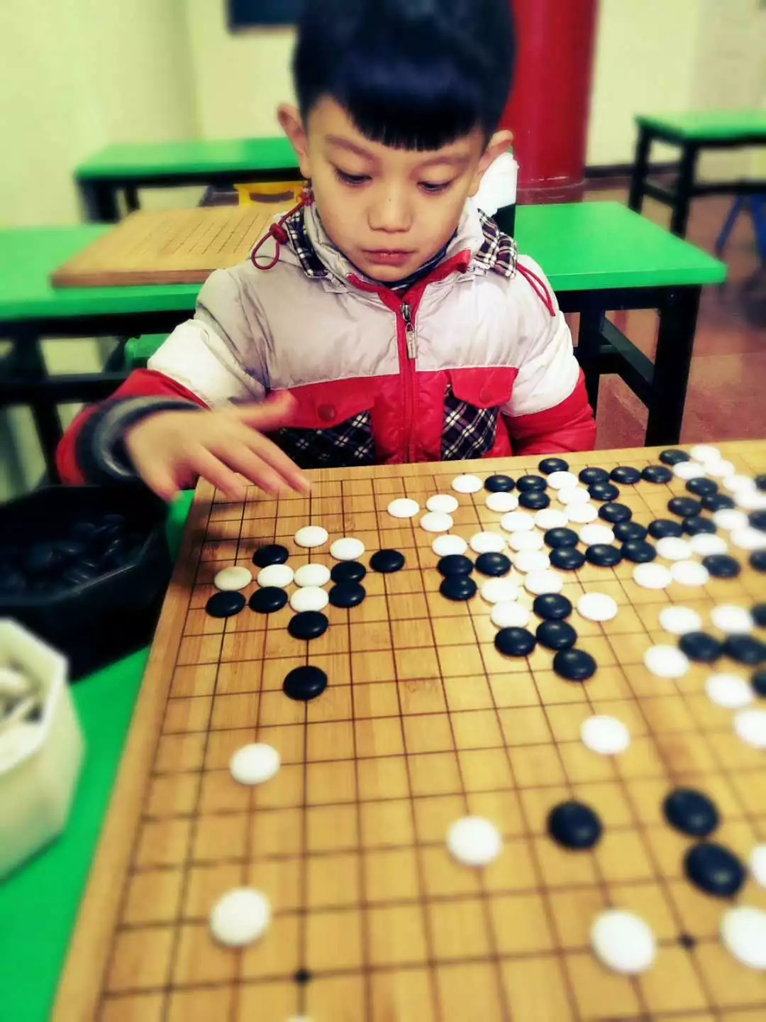 舒城聪明的孩子爱下棋下棋的孩子更聪明99元八节课你还不出发