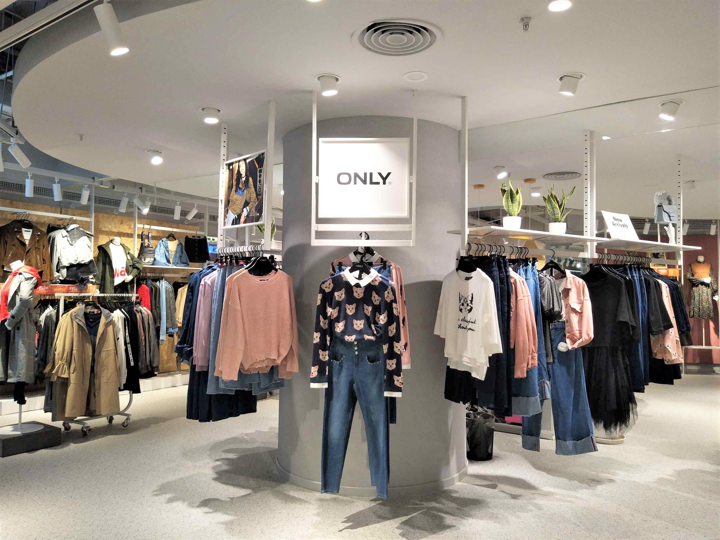 only女装实体店图片