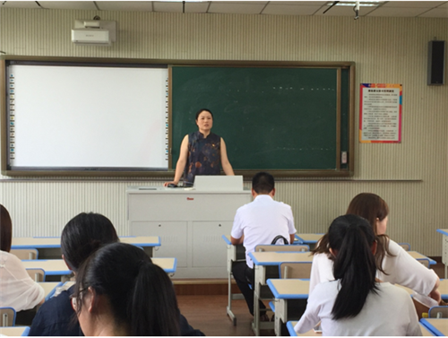 嘉善县杜鹃小学校长图片