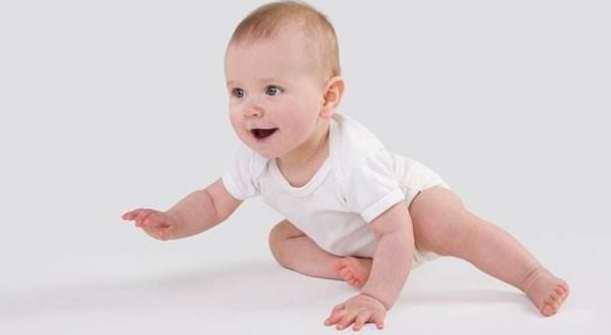 【宝宝1岁1个月】宝宝一岁一个月长多少厘米_小孩一岁一个月发育表