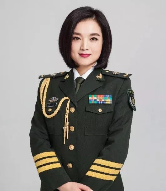 (白雪 歌手)白雪,中国青年女歌手,中央军委政治工作部歌舞团独唱演员