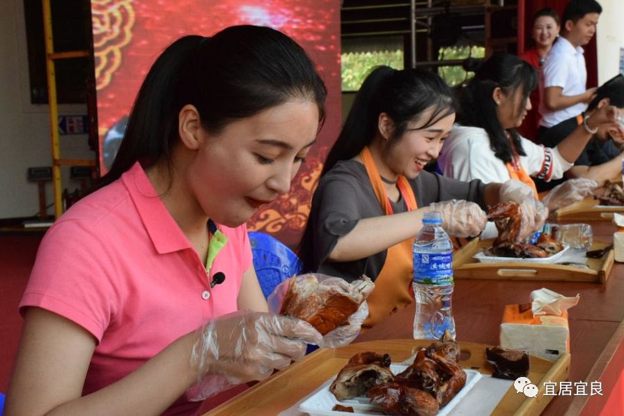 昆明市首届中国农民丰收节暨宜良烤鸭美食节即将举办