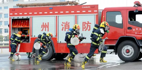 战长沙湖南消防比武现场直击群雄竞技战犹酣