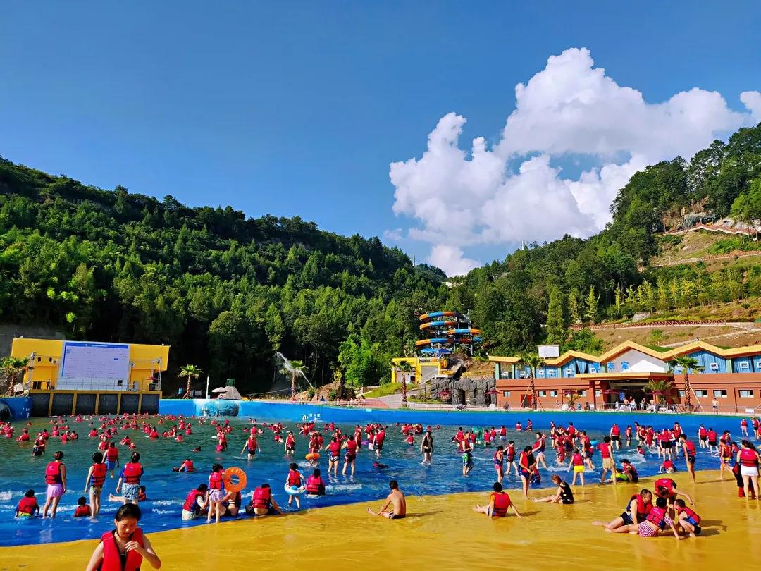 平昌驷马水乡水上乐园图片