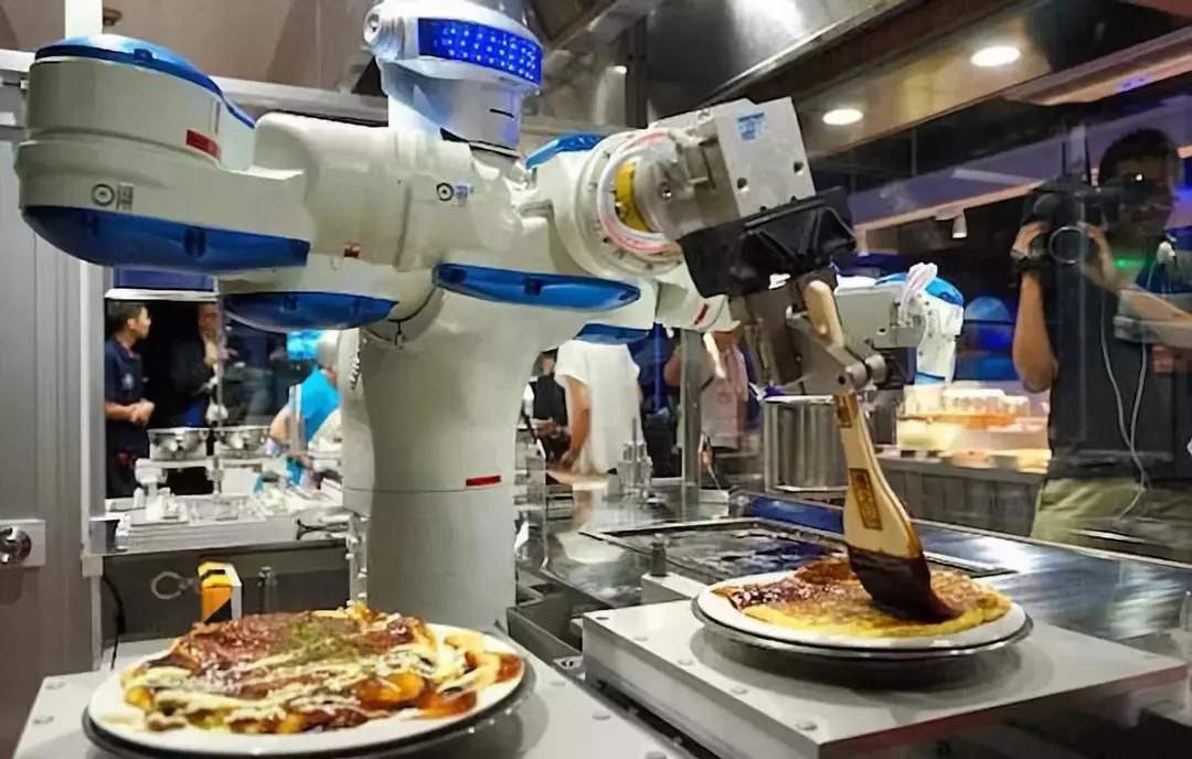 碧桂园总部机器人餐厅图片