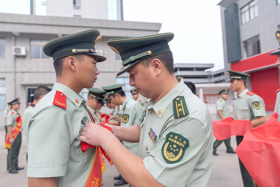 老兵退伍,精神傳承丨泰州消防支隊舉行2018年度夏秋季士兵退役儀式