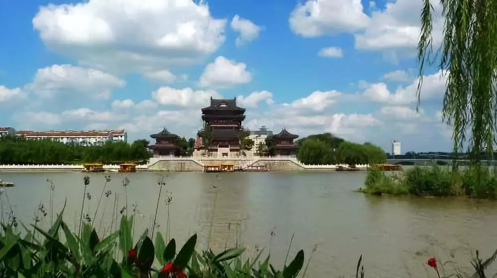 門票:行程所列景點聯票(溱湖溼地 溱潼古鎮,喬園 船遊鳳城河 桃園,)