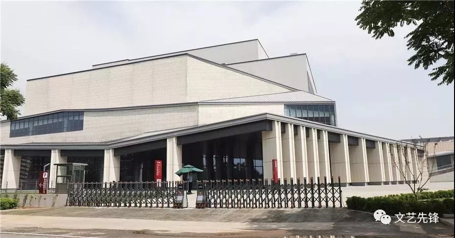 在国家大剧院台湖舞美艺术中心炫彩台湖交响音乐会由北京交响乐团