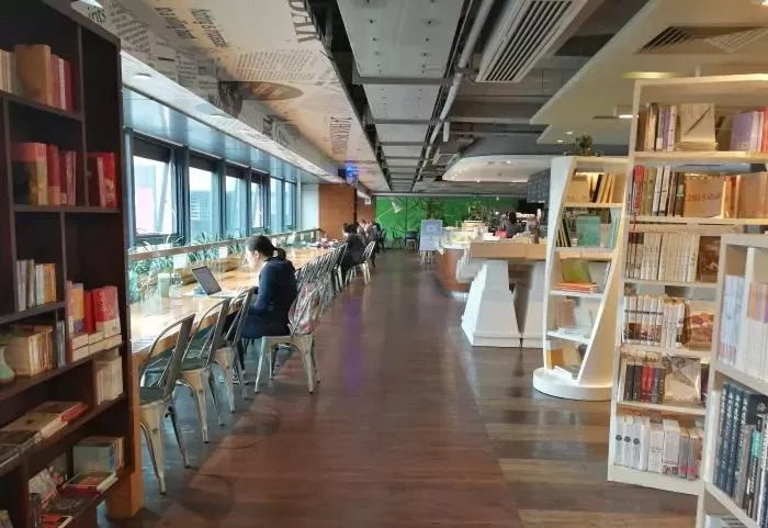 深圳這12家特色書店,去過一半的肯定是學霸!