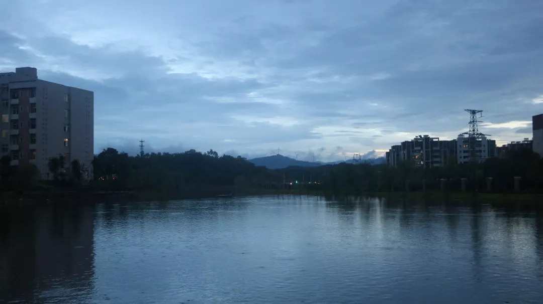 9月17日,大雨转晴