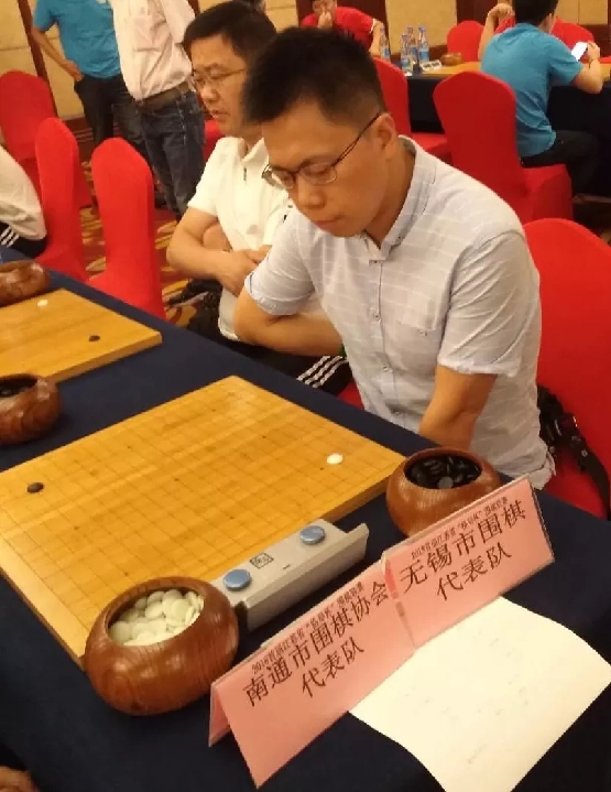 无锡队拥有南通籍的业余围棋世界冠军李岱春和业余高手武珺等名手