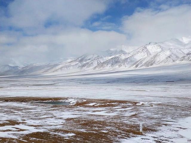 骑迹193日-在暴风雪天气中,翻越达坂,经过湖泊,到达死人沟