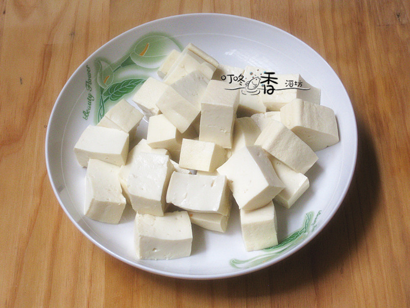 白水煮豆腐图片