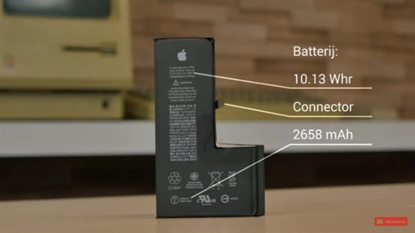 老外抢先发布iPhone XS真机拆解：电池相比X容量缩水