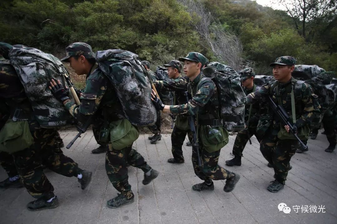 北京大學生的軍訓20