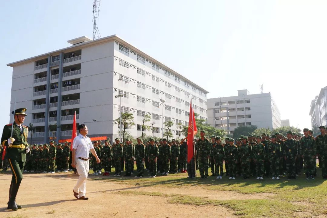 广信IT学院图片