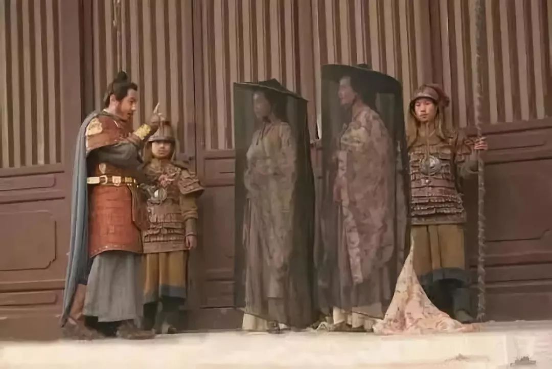 古代美女穿什么一眼看遍中国女子服饰演变史