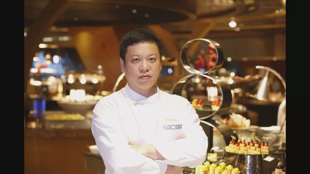 杭州紫萱度假村总经理杭州知名饭店的主事人作为专业评审,还有杭城