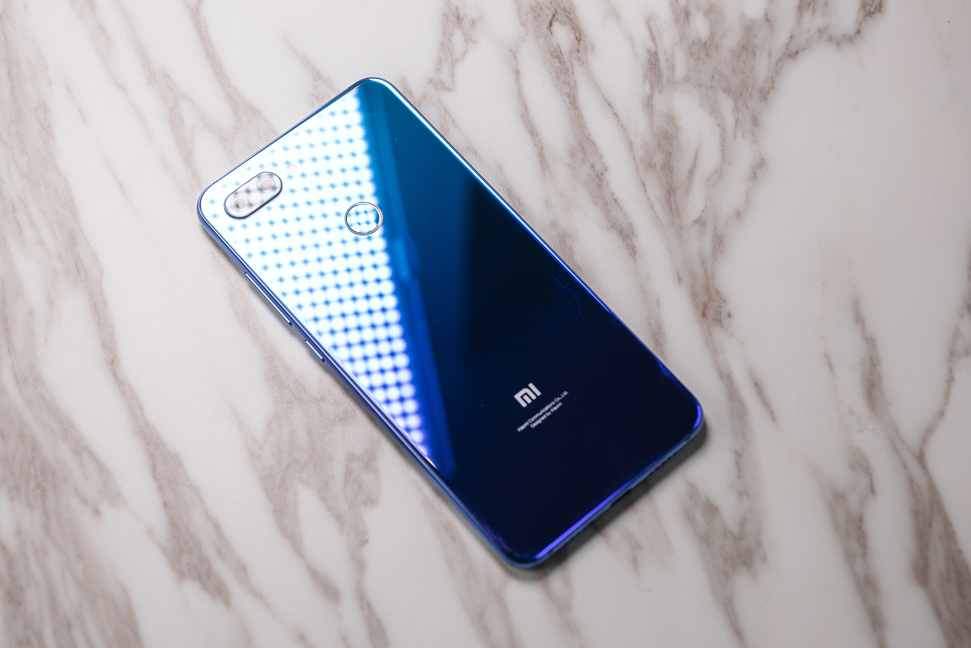 Light 8. Ми 8 Лайт. Mi 8 Lite. Xiaomi mi 8 Lite Blue. Xiaomi mi 8 Lite синий.