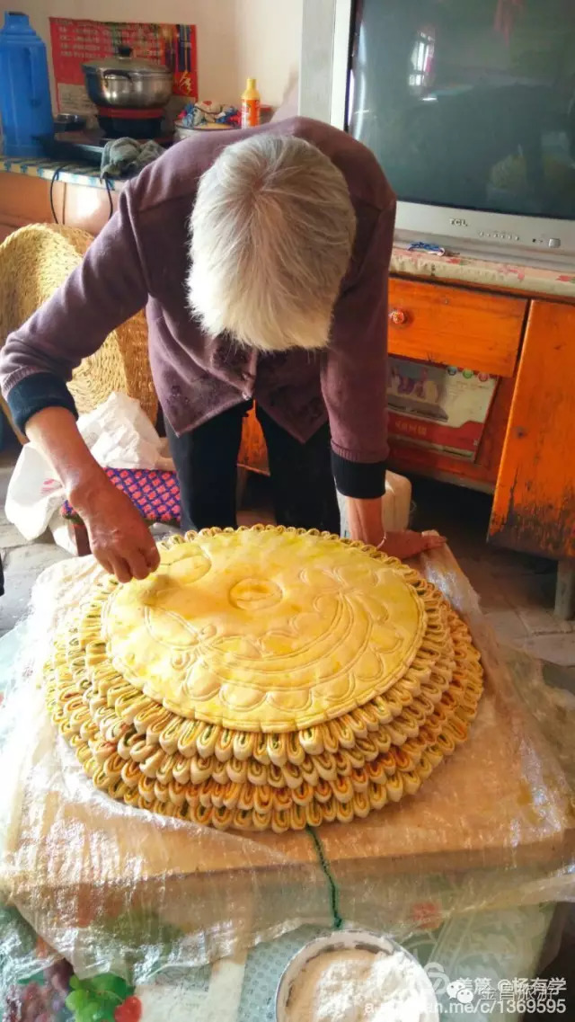 甘肃农村月饼图片