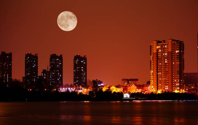 厦门夜景月亮图片