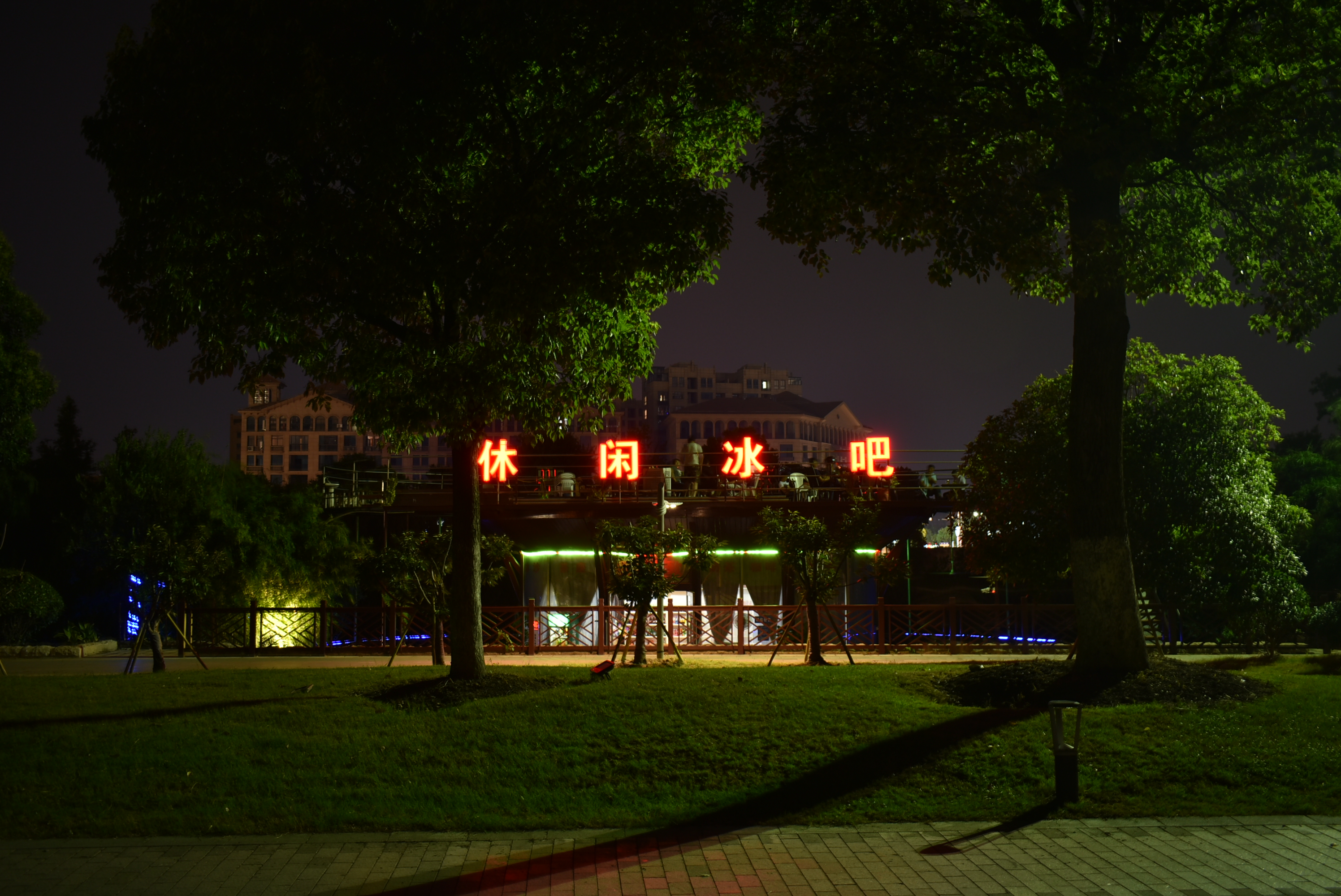 野外夜景照片图片