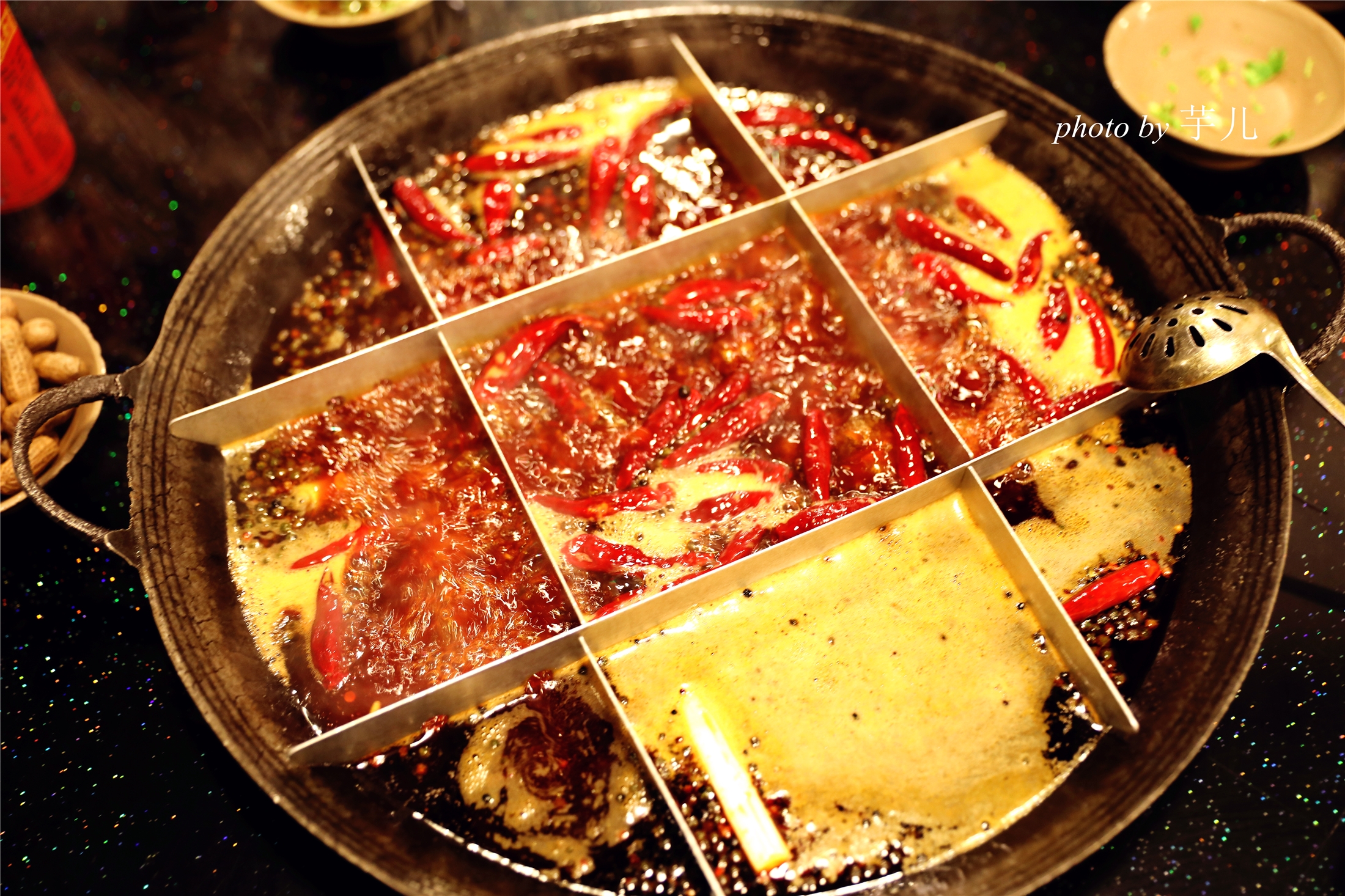 吃货来重庆不能错过的美食土著老火锅麻辣鲜香吃了还想吃