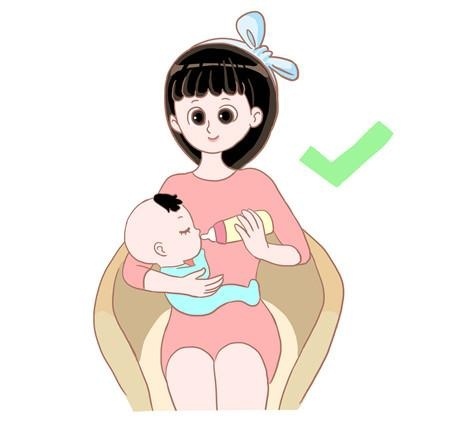 正确的喂奶姿势是抱着喂,最好让婴儿取半坐位,奶瓶与面部成90°