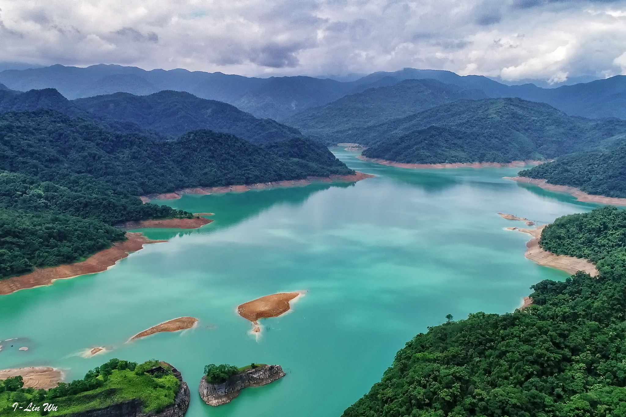 台湾最大湖泊图片