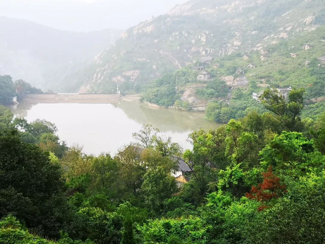 天柱寺水库图片